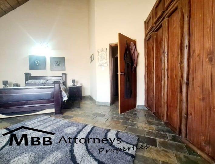 7 Bedroom Property for Sale in Viljoenskroon Free State